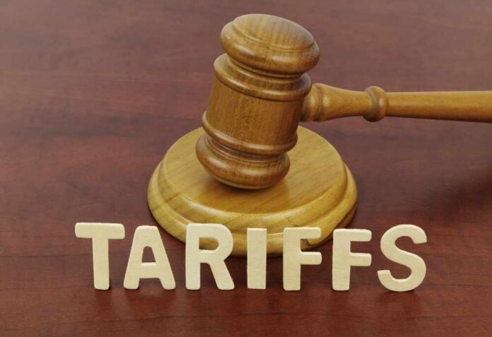 Word,Tariffs,And,Judge,Gavel,Close-up.