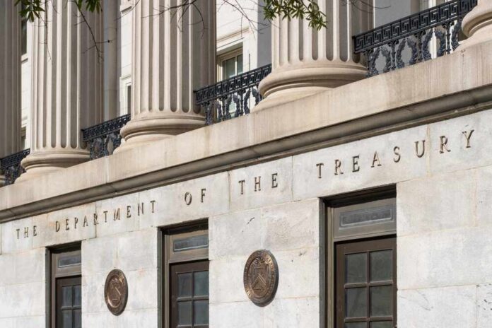 Washington,,Dc,,Usa,-,June,24,,2022:,Exterior,View,Of Facade of the Department of the Treasury with columns and engraved text